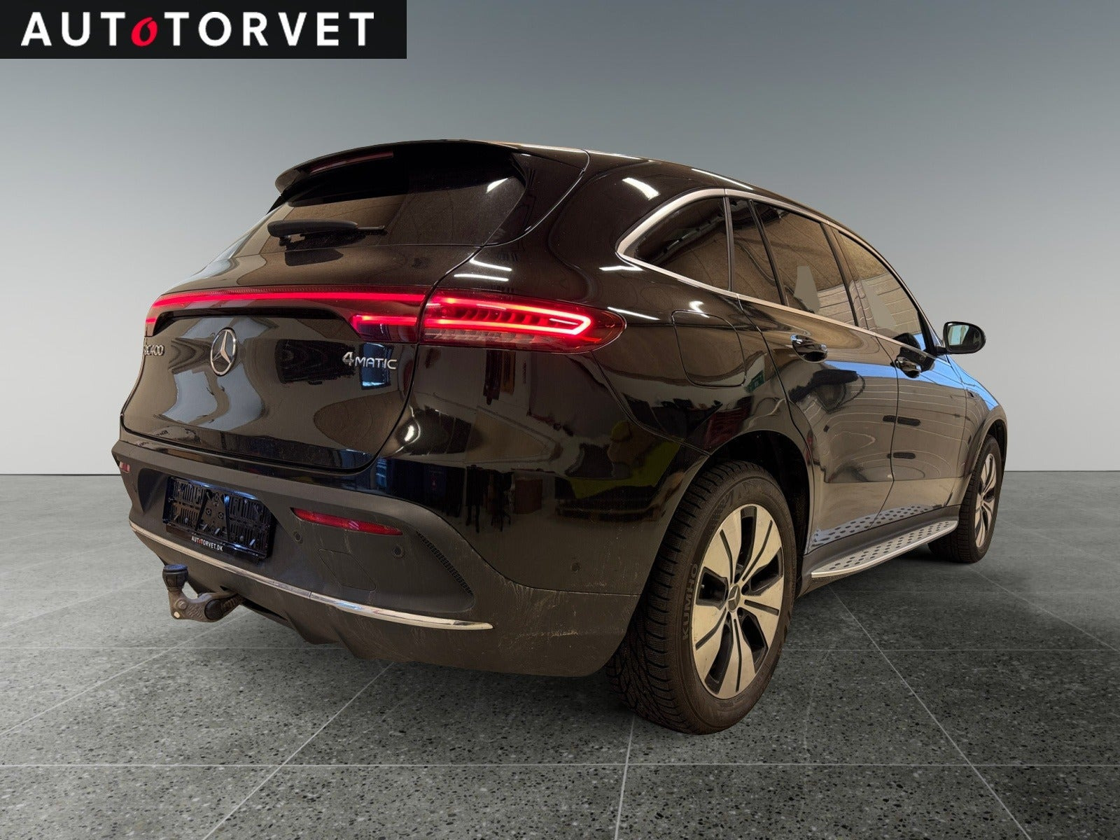 Sort Mercedes EQC400 fra 2020