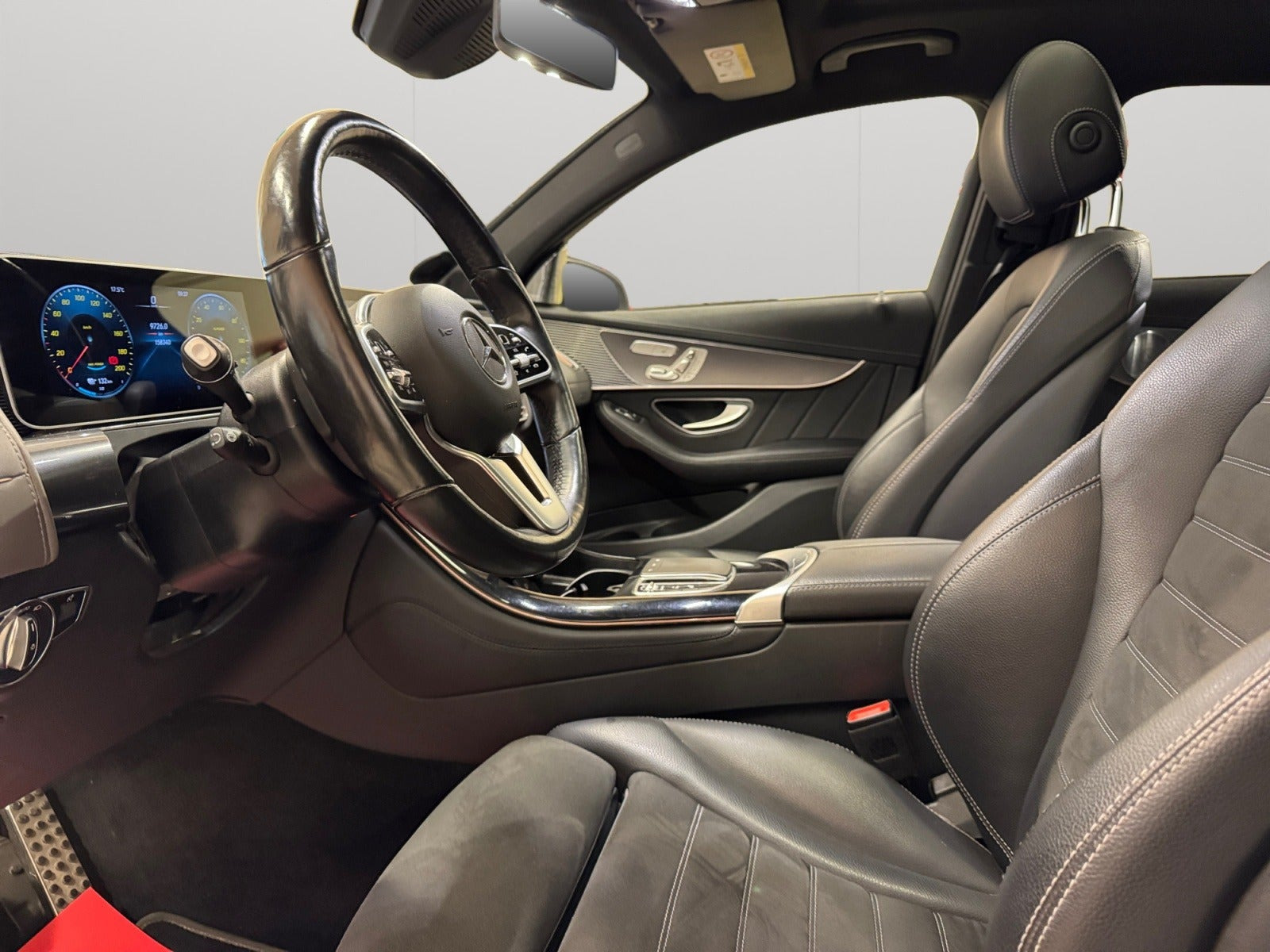 Sort Mercedes EQC400 fra 2020