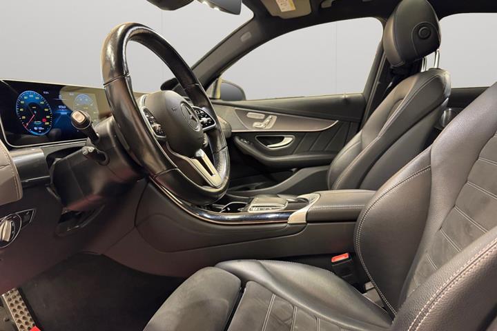 Sort Mercedes EQC400 fra 2020