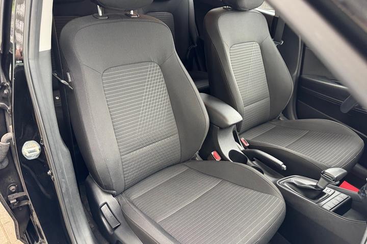Sort Hyundai i20 fra 2021