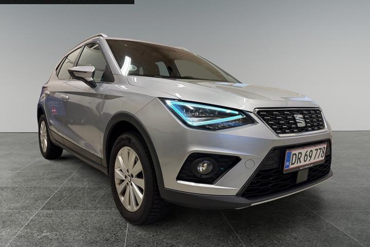 Sølv Seat Arona fra 2019