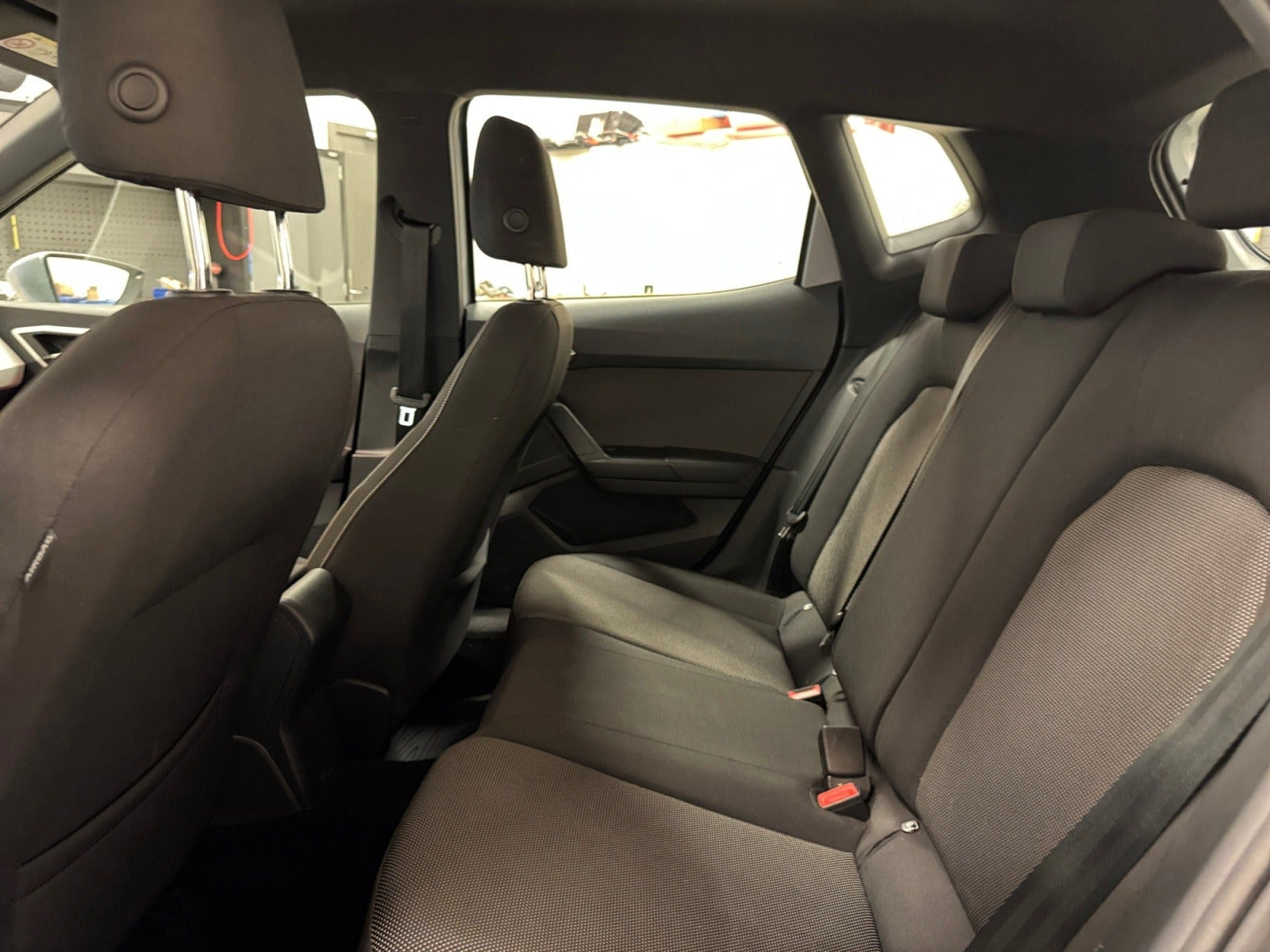 Sølv Seat Arona fra 2019