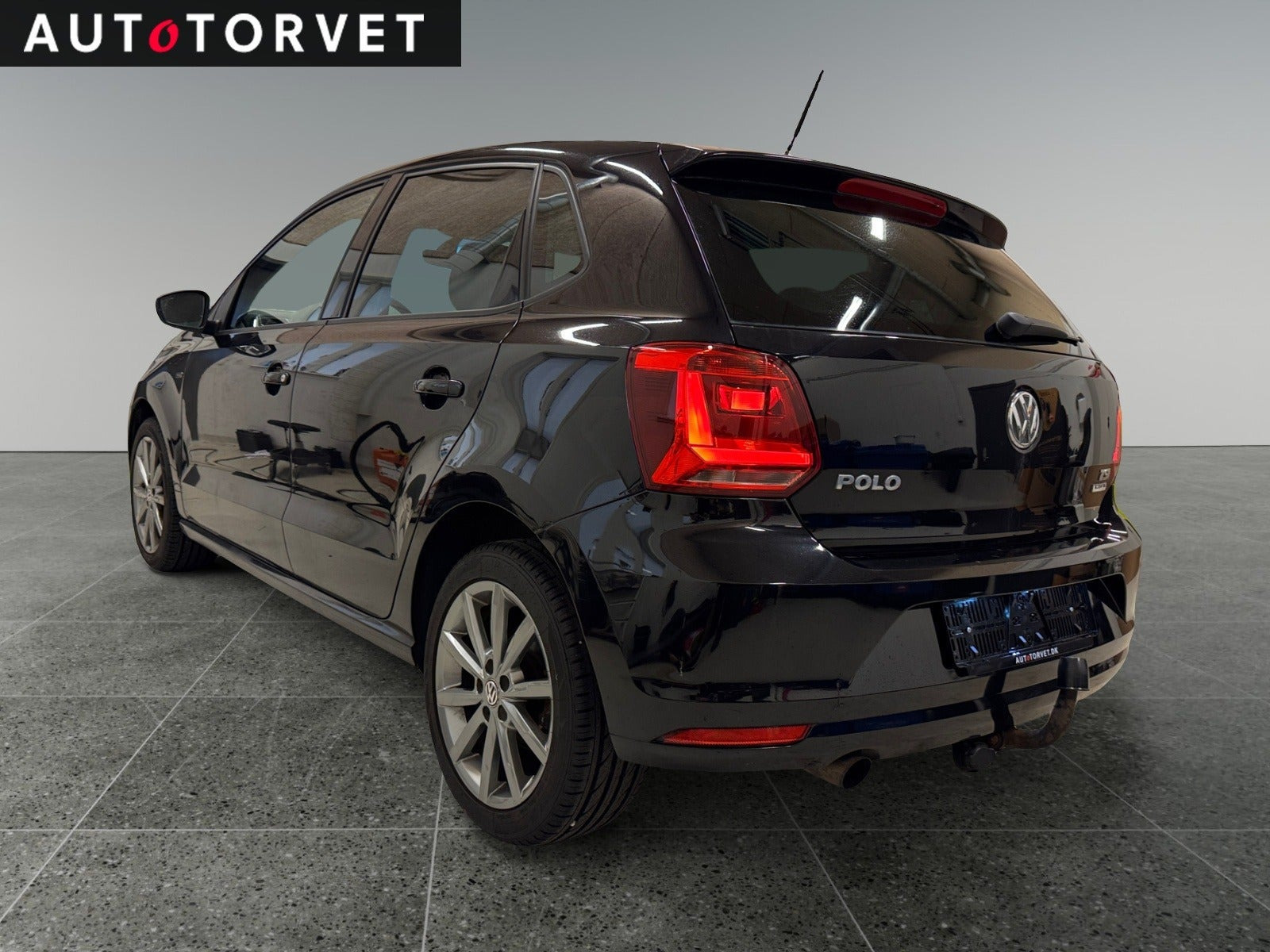 Sort VW Polo fra 2015
