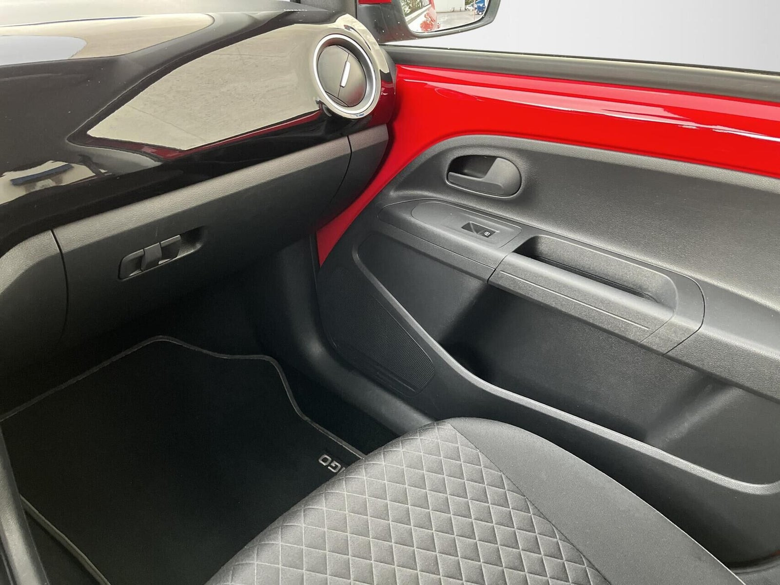 Rød Skoda Citigo fra 2019
