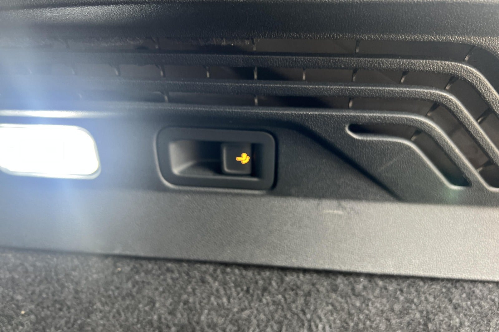 Hvid VW ID.4 fra 2024