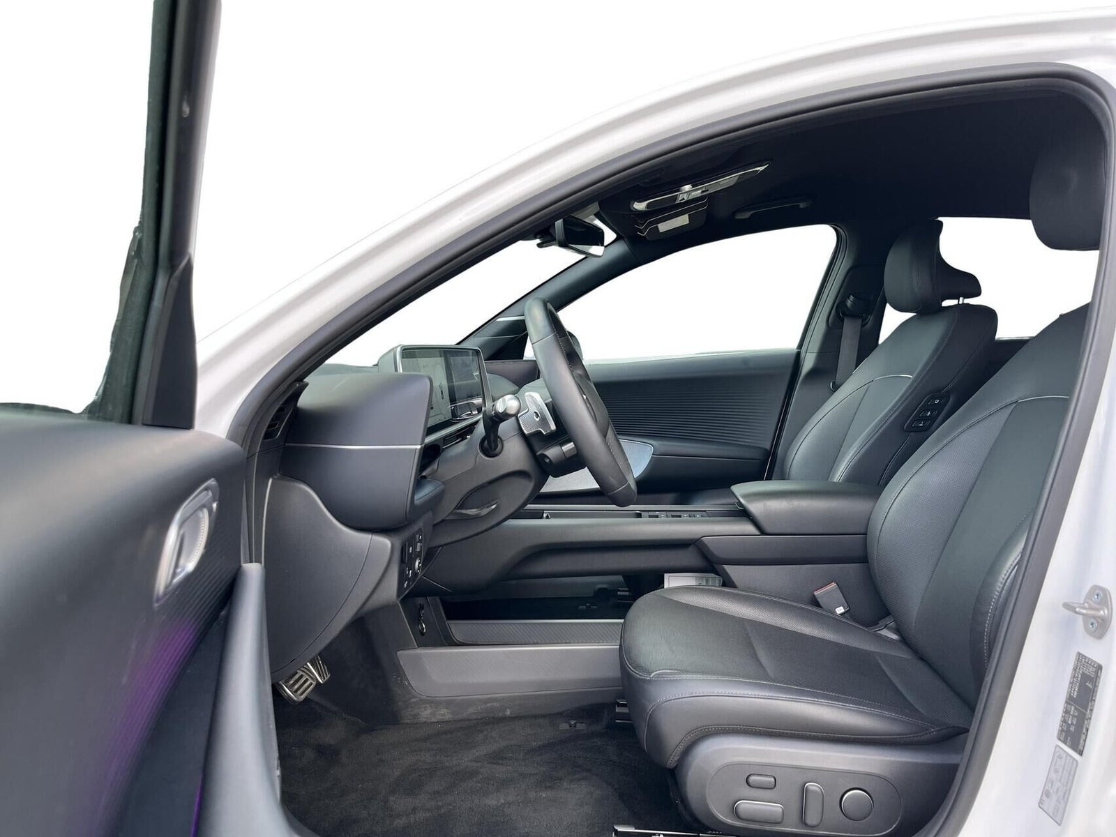 Sølv Hyundai Ioniq 6 fra 2025