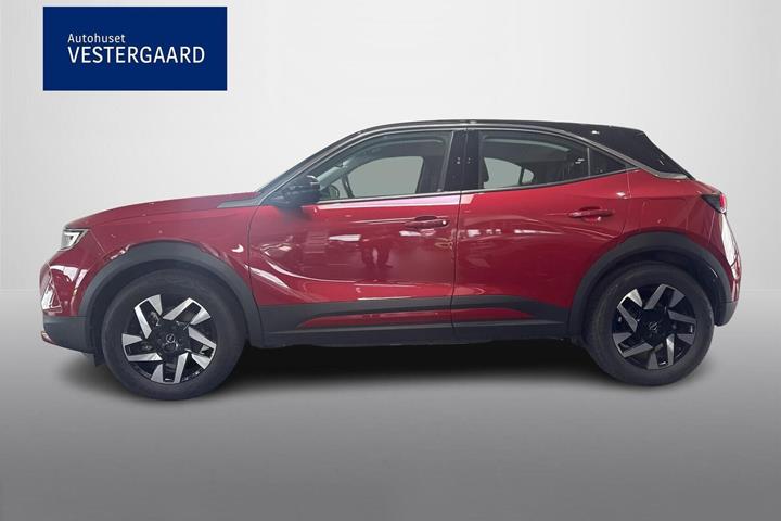 Rød Opel Mokka-e fra 2023