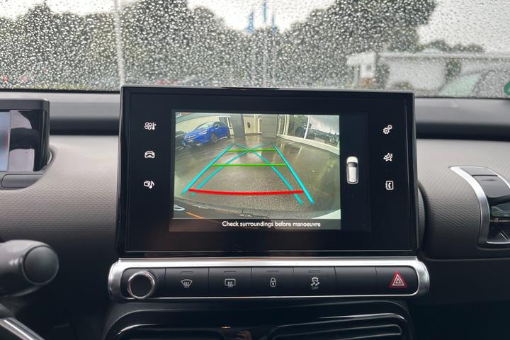 Hvid Citroën C4 Cactus fra 2017