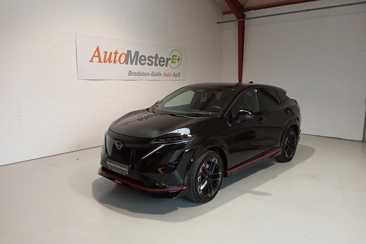 Sort Nissan Ariya fra 2026