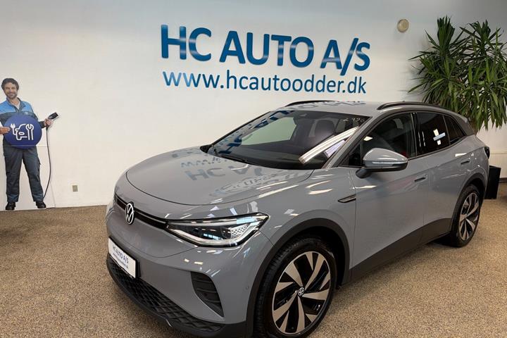 Sort VW ID.4 fra 2023 set udefra