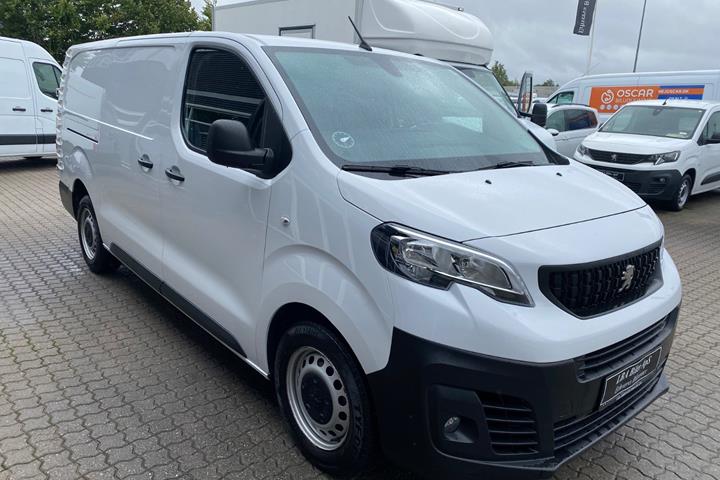 Hvid Peugeot Expert fra 2024