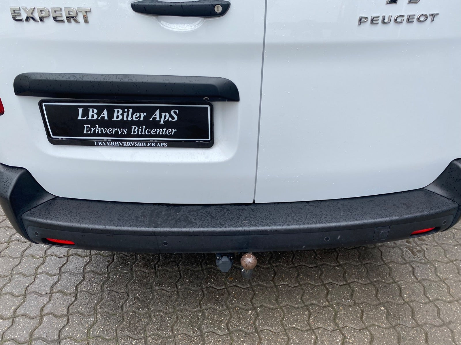 Hvid Peugeot Expert fra 2024