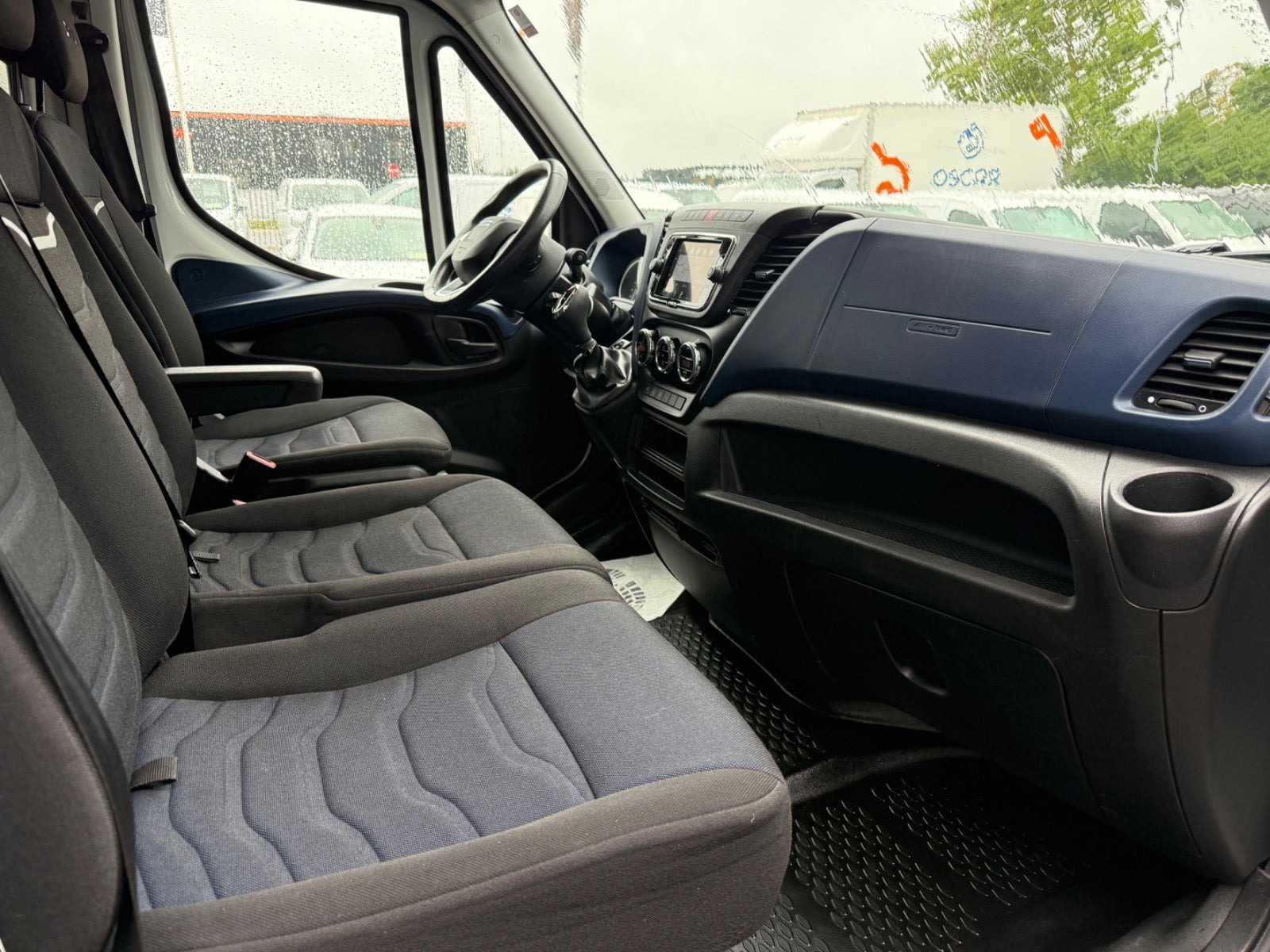 Hvid Iveco Daily fra 2021