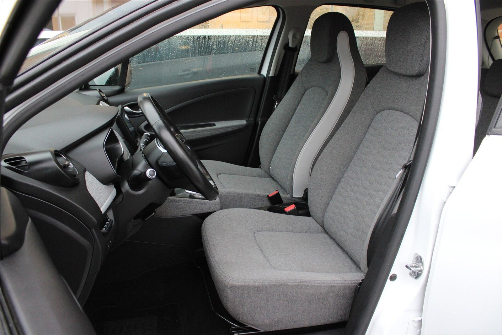 Hvid Renault Zoe fra 2019