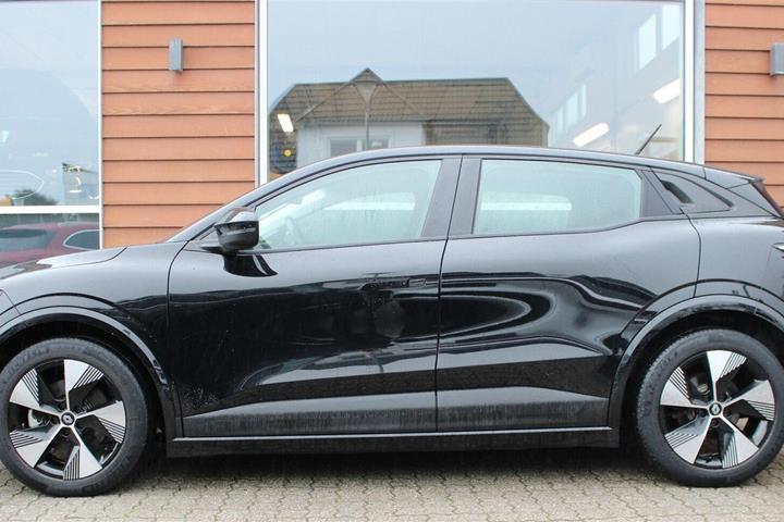 Sort Renault Megane E-Tech fra 2024