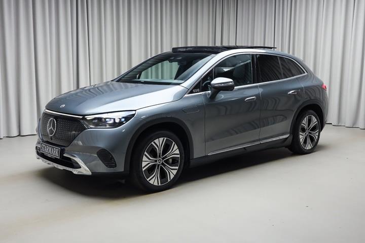 Grå Mercedes EQE350 SUV fra 2023
