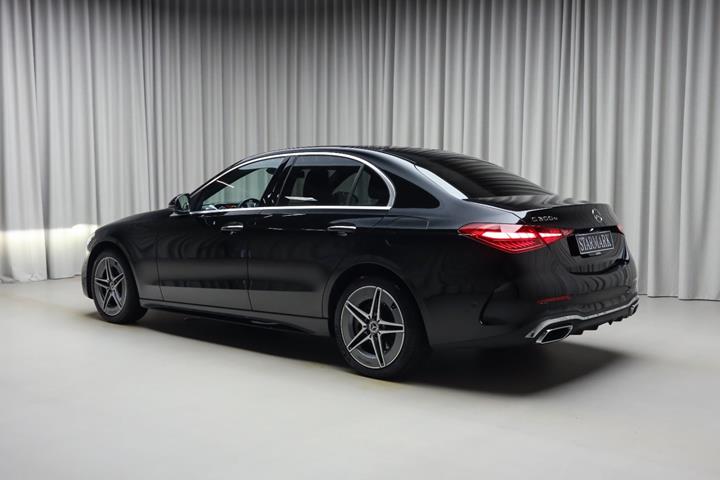 Sort Mercedes C300 e fra 2022