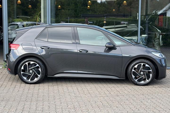 Grå VW ID.3 fra 2021