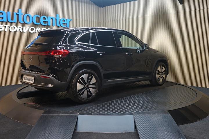 Sort Mercedes EQA250+ fra 2023