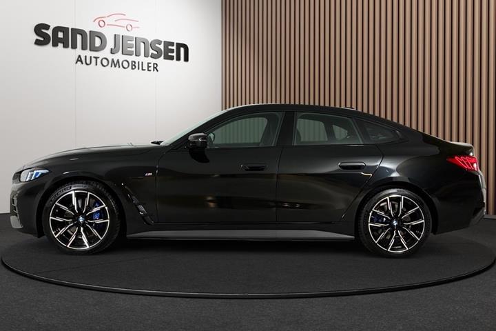 Sort BMW i4 fra 2025