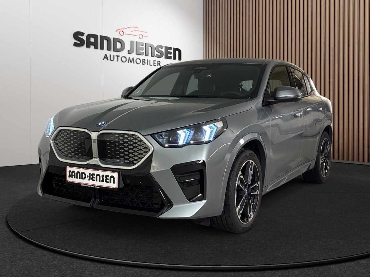 BMW iX2 eDrive20 M-Sport Premium Van