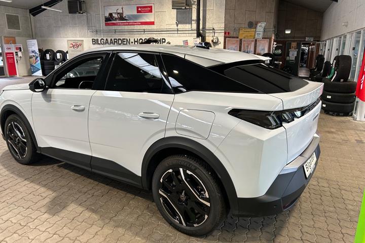 Hvid Peugeot e-3008 fra 2025