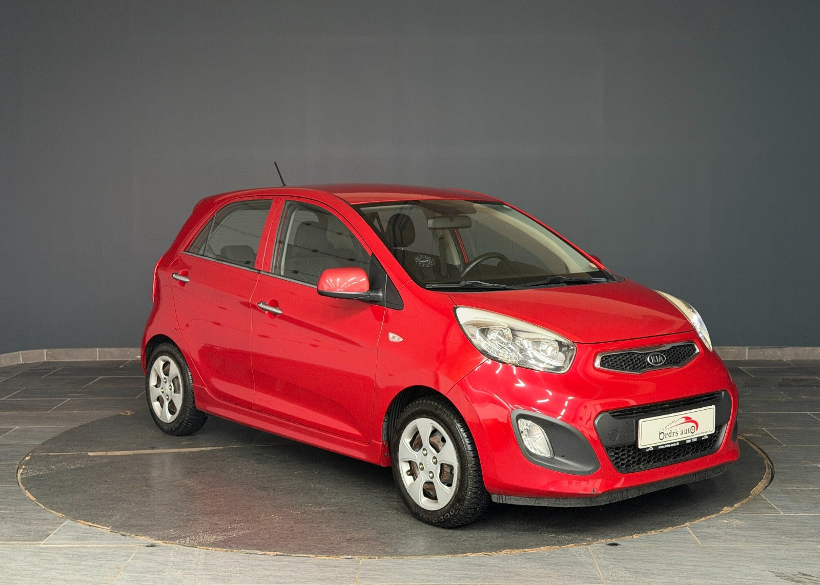 Rød Kia Picanto fra 2011