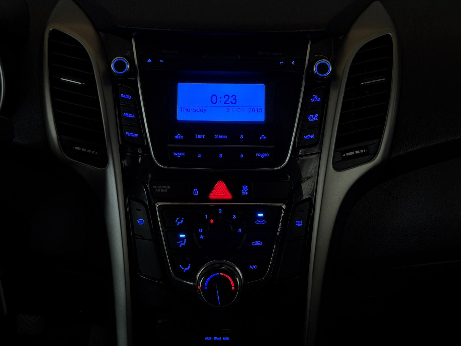 Orange Hyundai i30 fra 2015