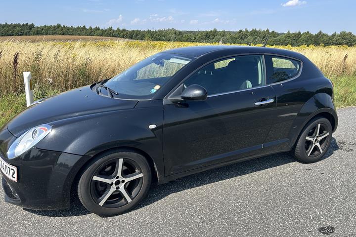Sort Alfa Romeo MiTo fra 2010