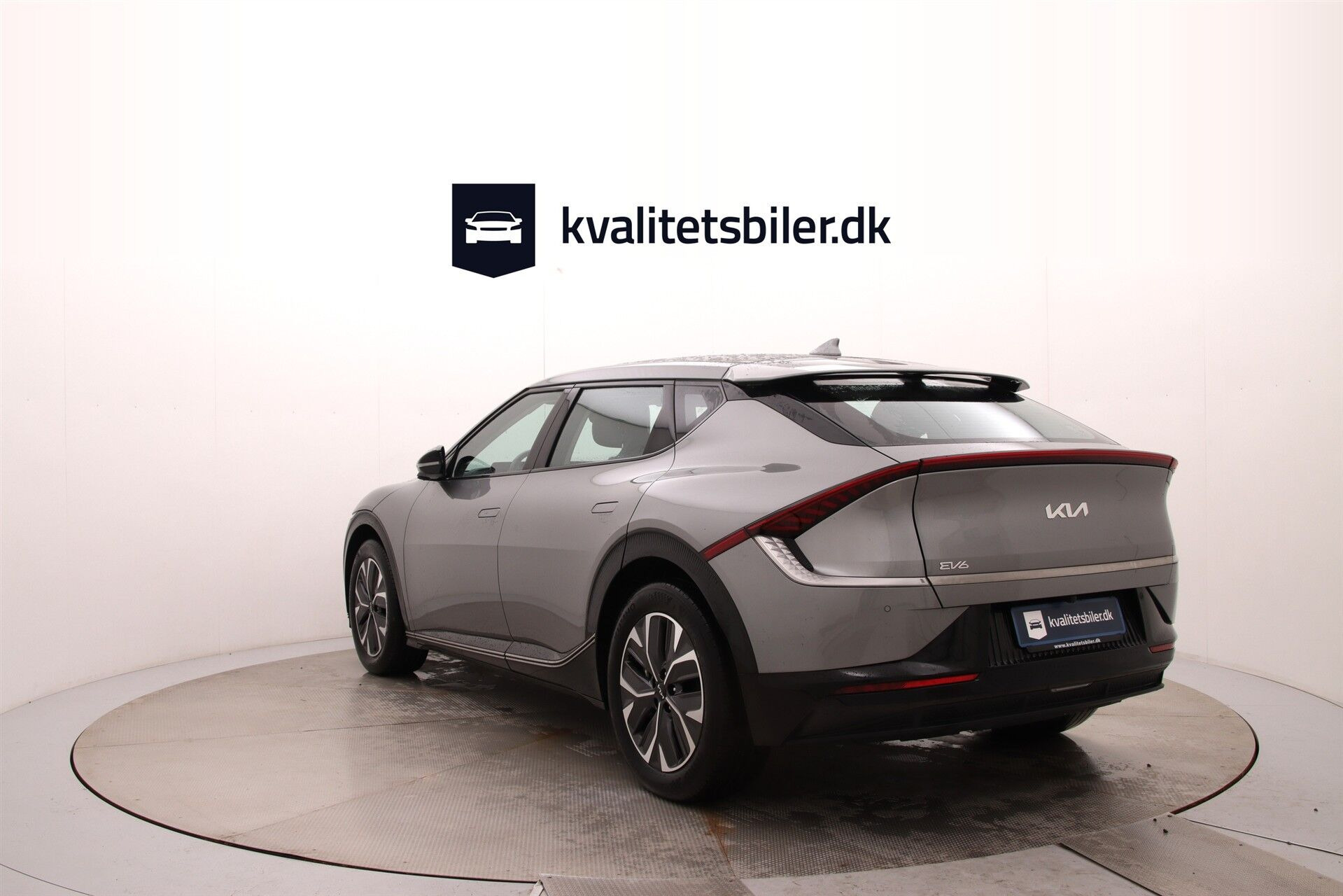 Grå Kia EV6 fra 2024