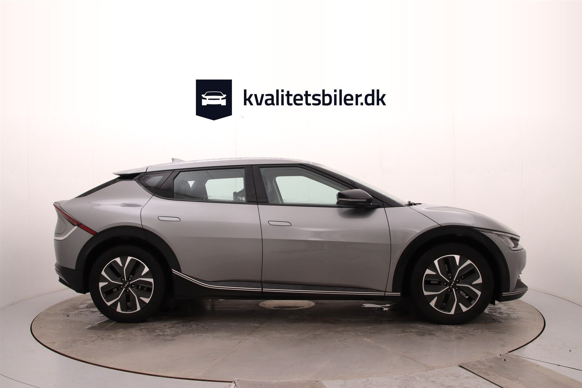 Grå Kia EV6 fra 2024