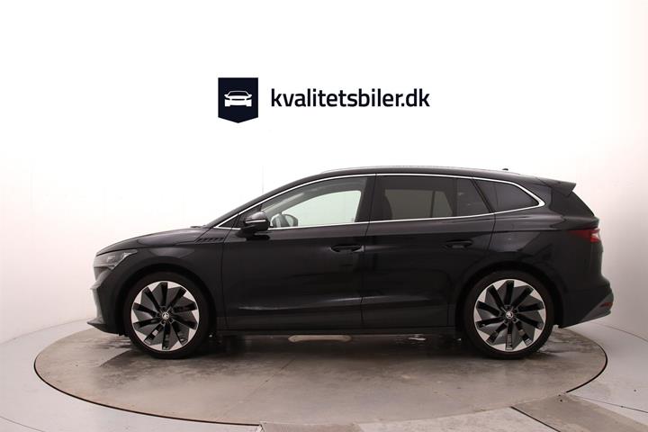 Sort Skoda Enyaq fra 2023
