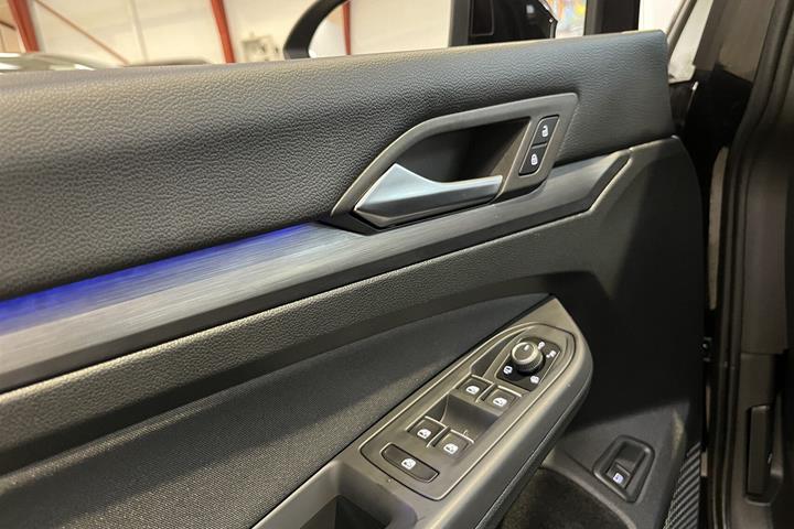 Sort VW Golf fra 2020