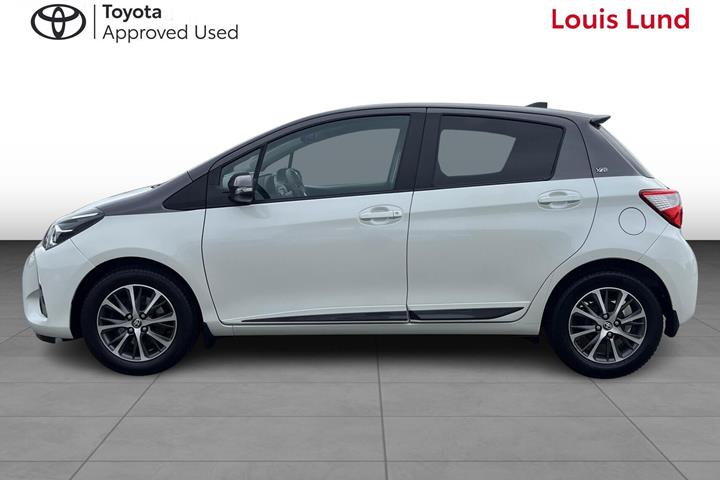 undefined Toyota Yaris fra 2020
