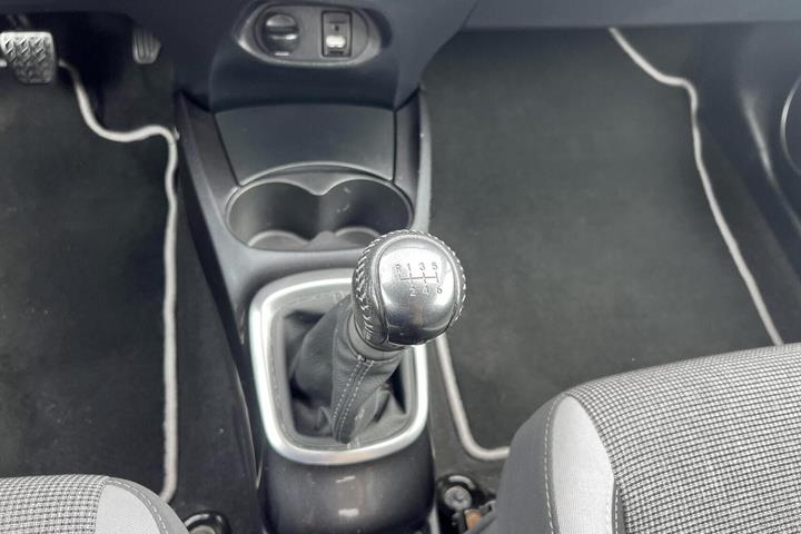 undefined Toyota Yaris fra 2020