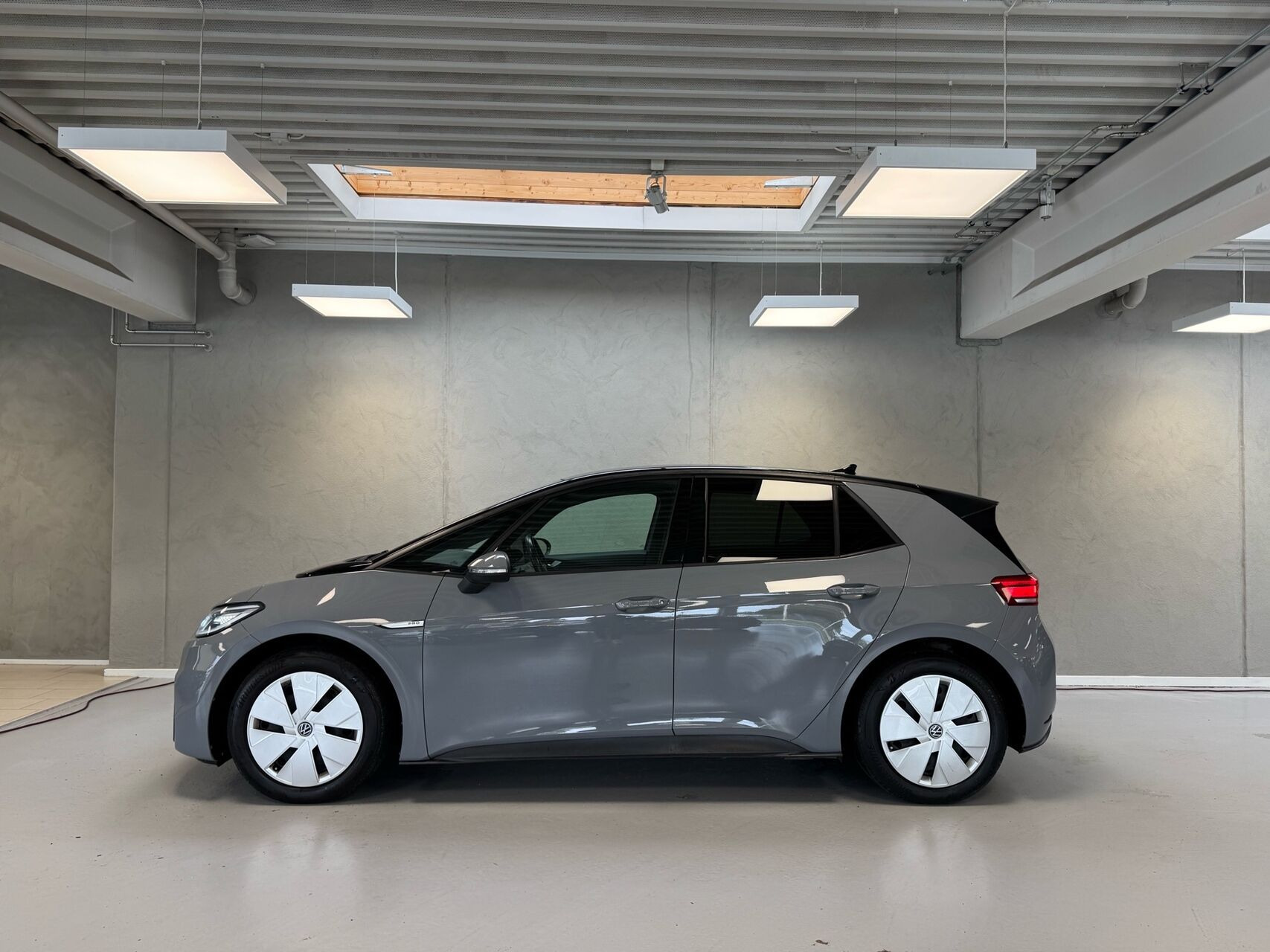 Grå VW ID.3 fra 2021