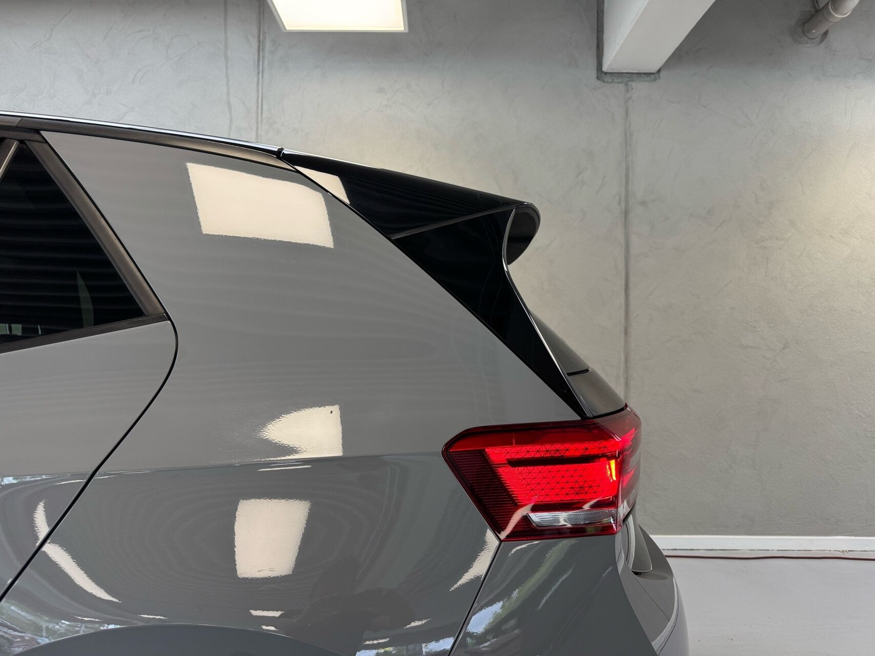 Grå VW ID.3 fra 2021