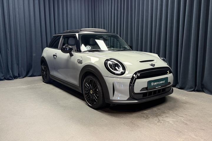 Grå Mini Cooper fra 2022