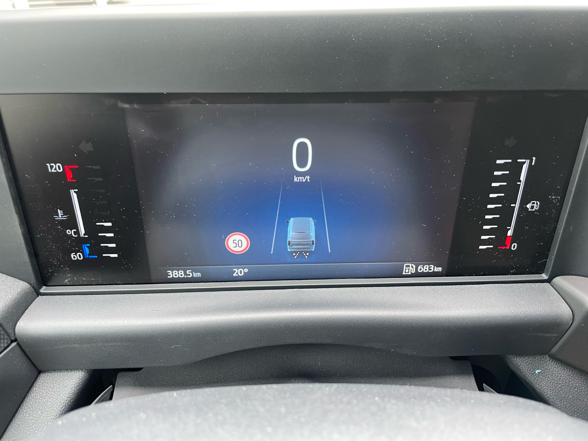 Hvid Ford Transit Custom fra 2024