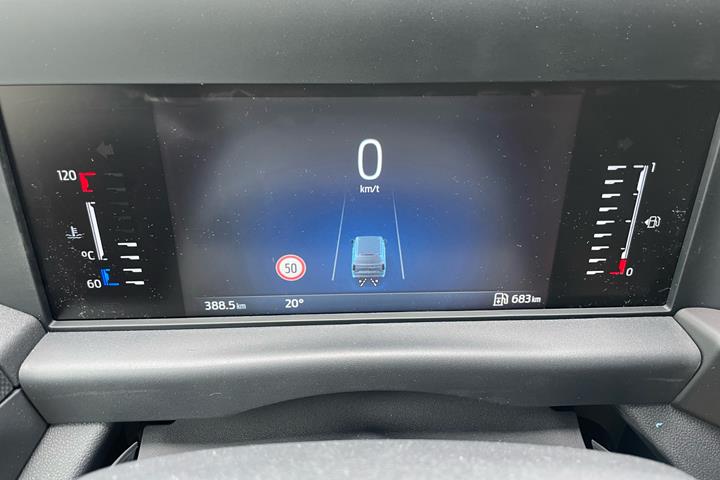 Hvid Ford Transit Custom fra 2024