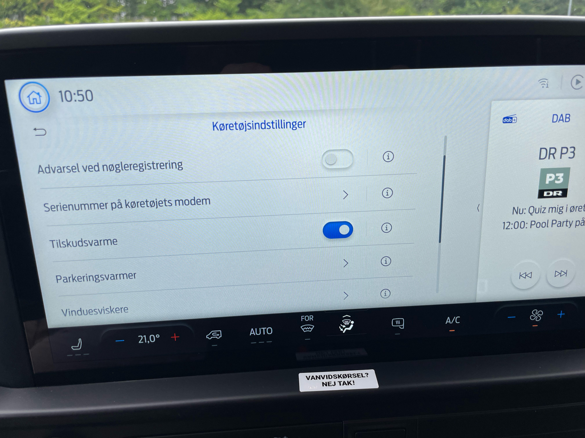 Hvid Ford Transit Custom fra 2024