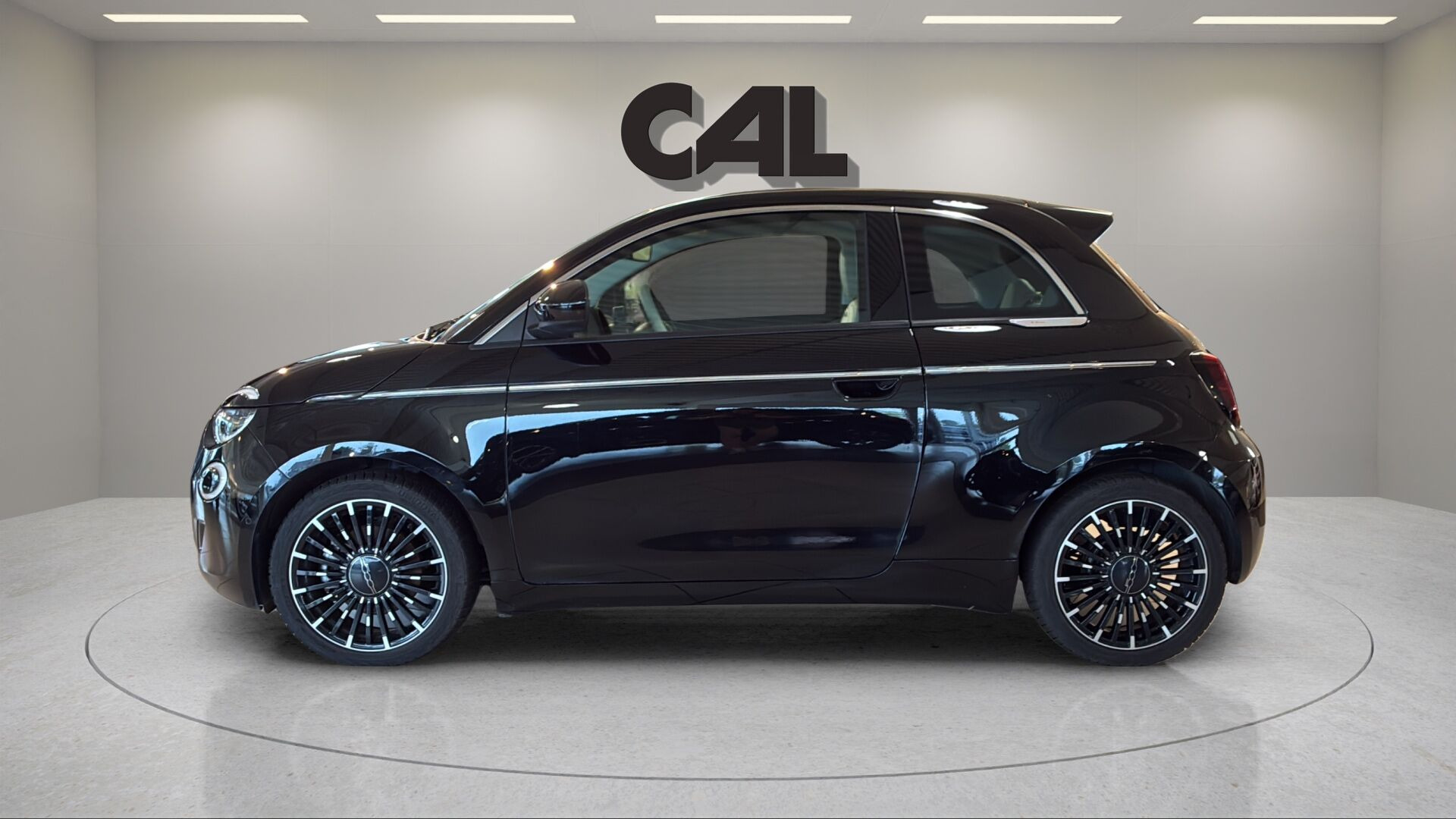 Sort Fiat 500e fra 2024