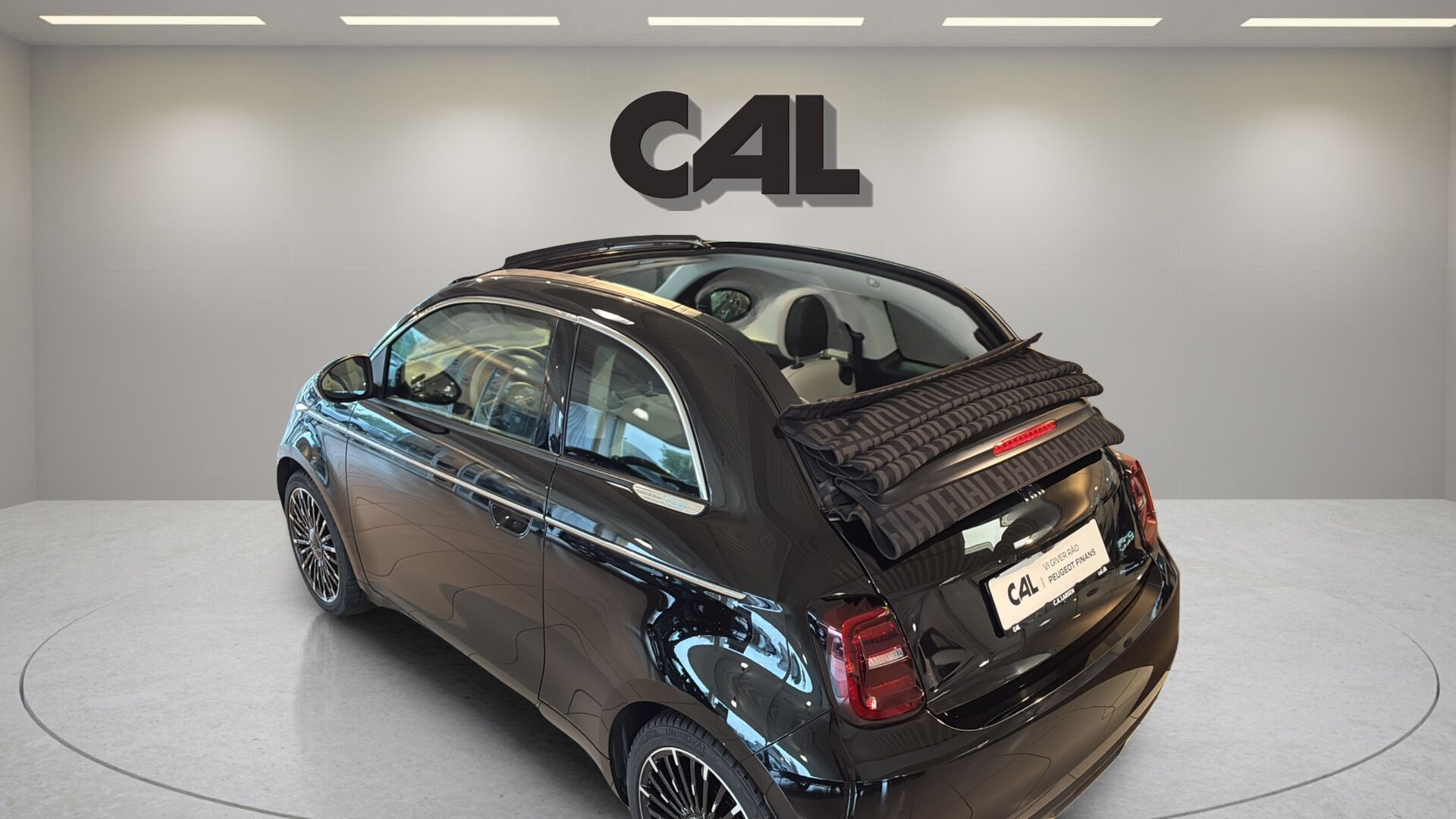 Sort Fiat 500e fra 2024