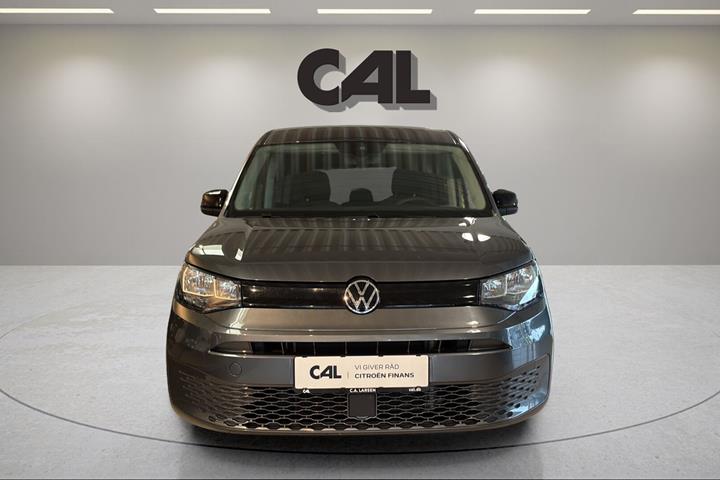 Grå VW Caddy fra 2021