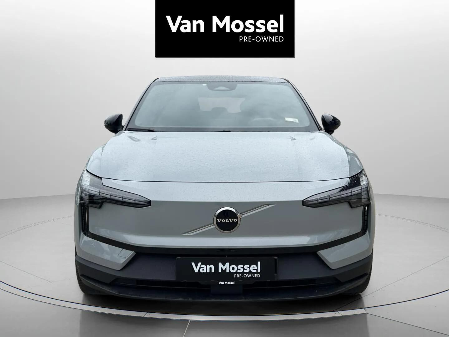 Grå Volvo EX30 fra 2024