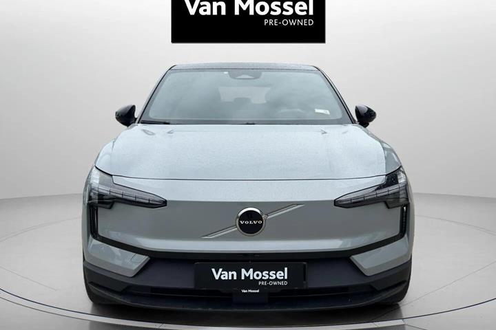 Grå Volvo EX30 fra 2024
