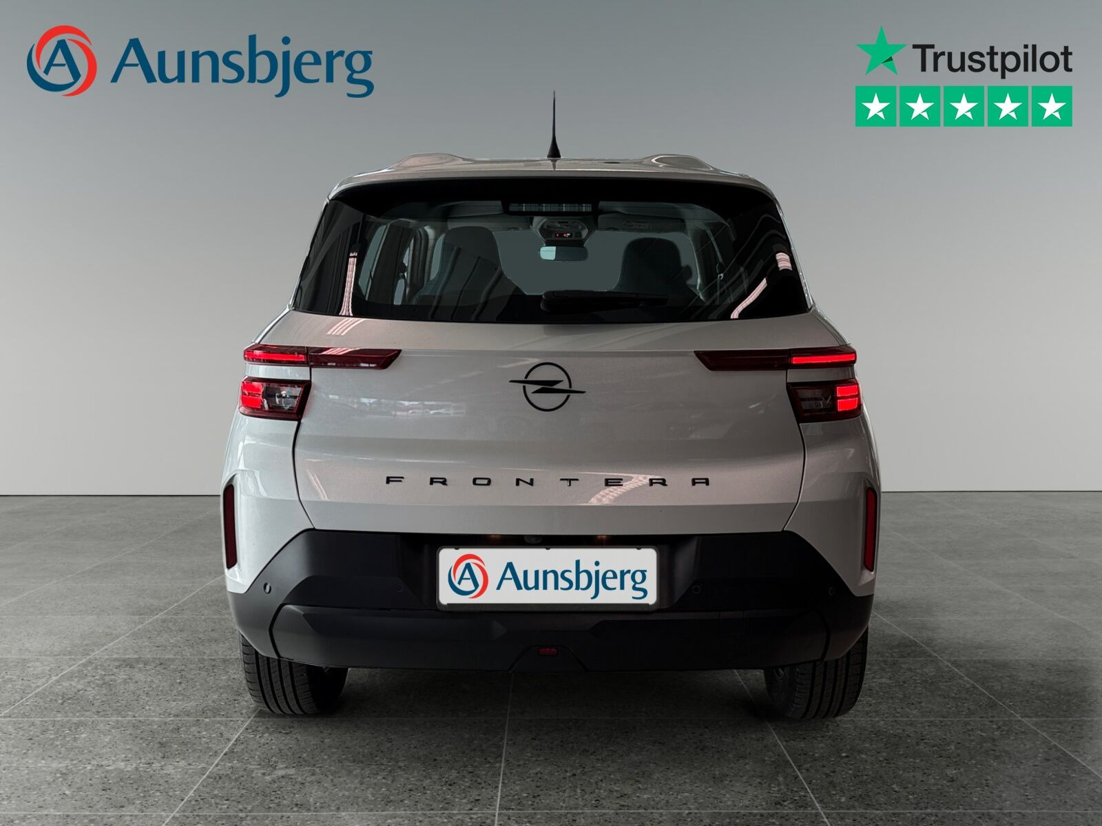 Grå Opel Frontera fra 2025