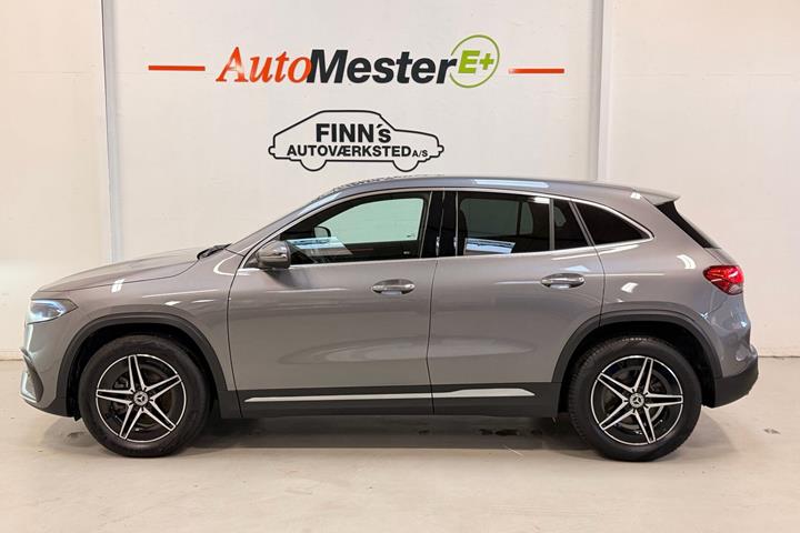 Grå Mercedes EQA250+ fra 2023
