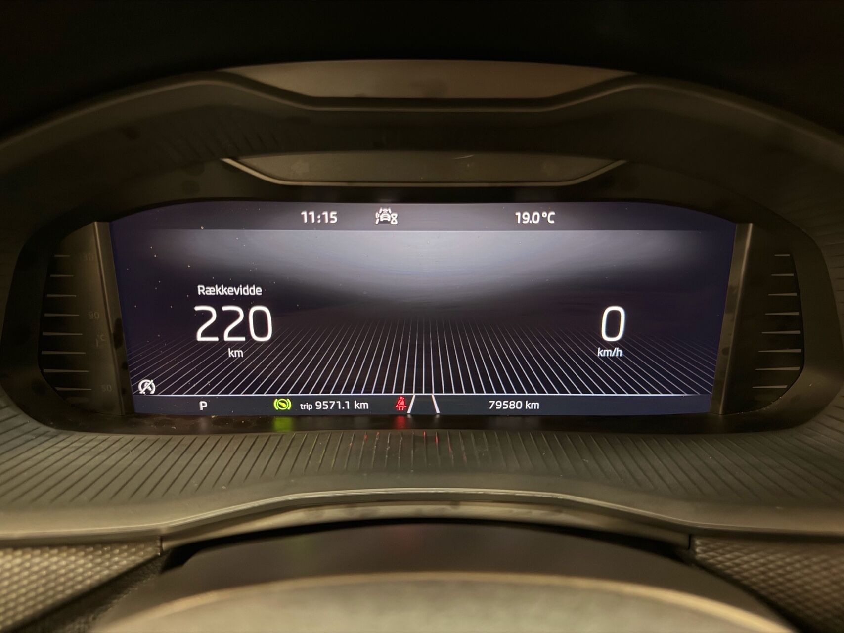 Grå Skoda Kamiq fra 2023