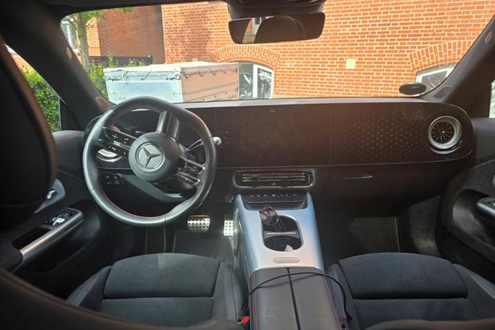 undefined Mercedes CLA fra 2025